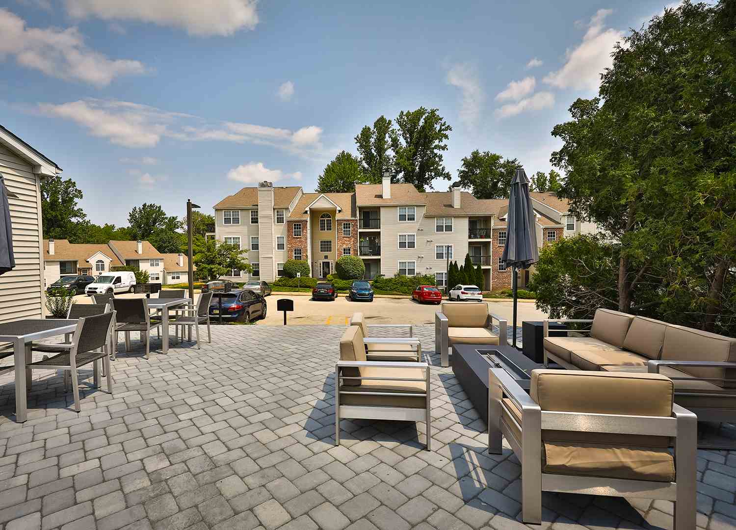 Brookview Apartments Image 1