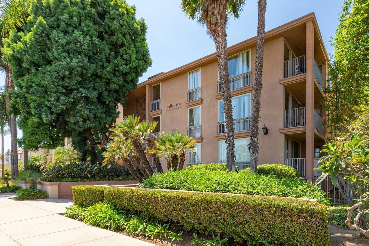 Elan Bella Mer Image 1