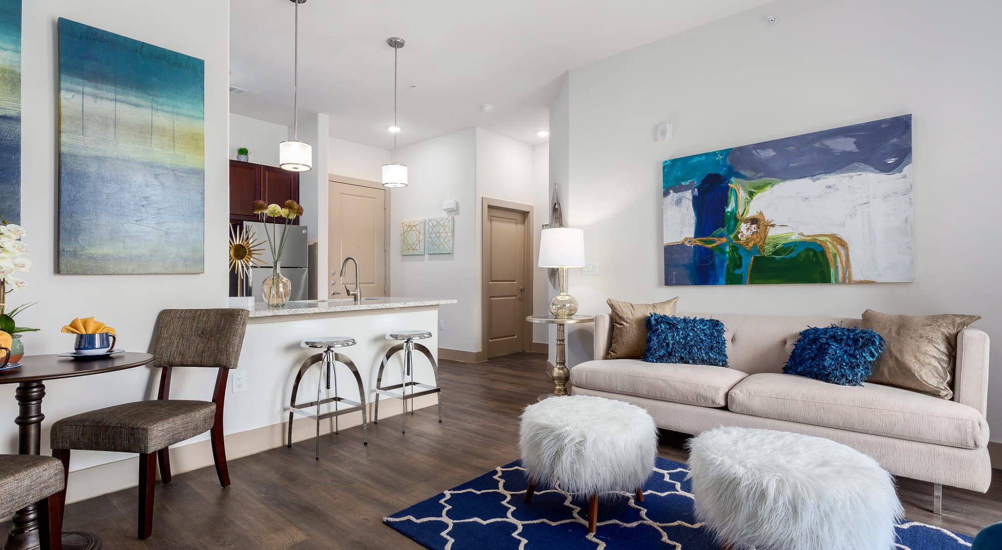 Edge and Stone Apartments Image 9