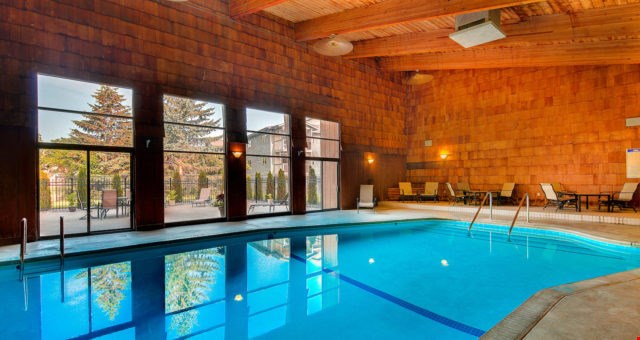 Valley Manor Image 1