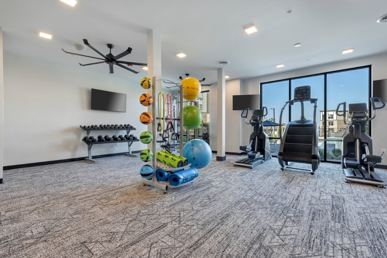 Avenue64 Apartments Image 25