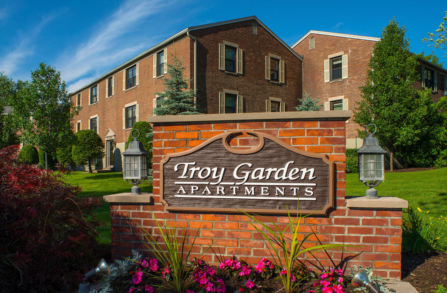 Troy Gardens Apartments Image 2