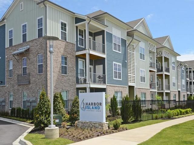 Harbor Island Image 1