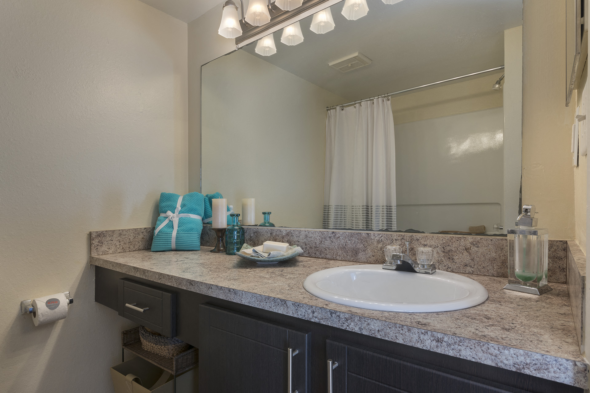 Cameron Cove Image 6