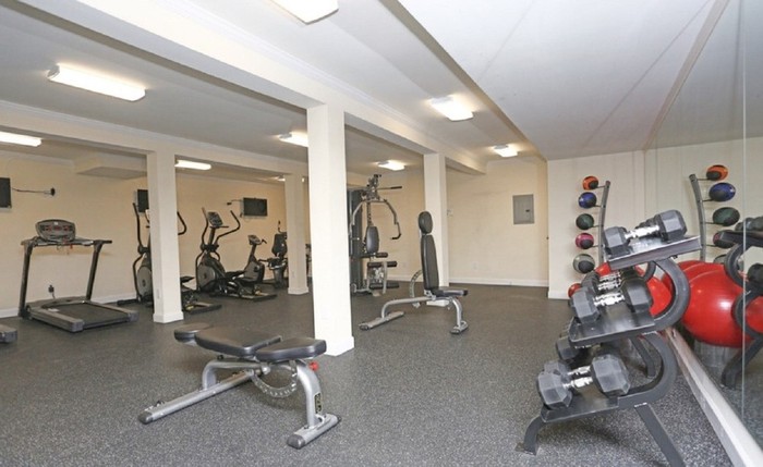 Park Apartments  Image 3