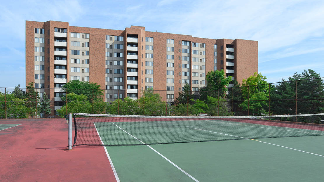 Parkview Tower Image 4