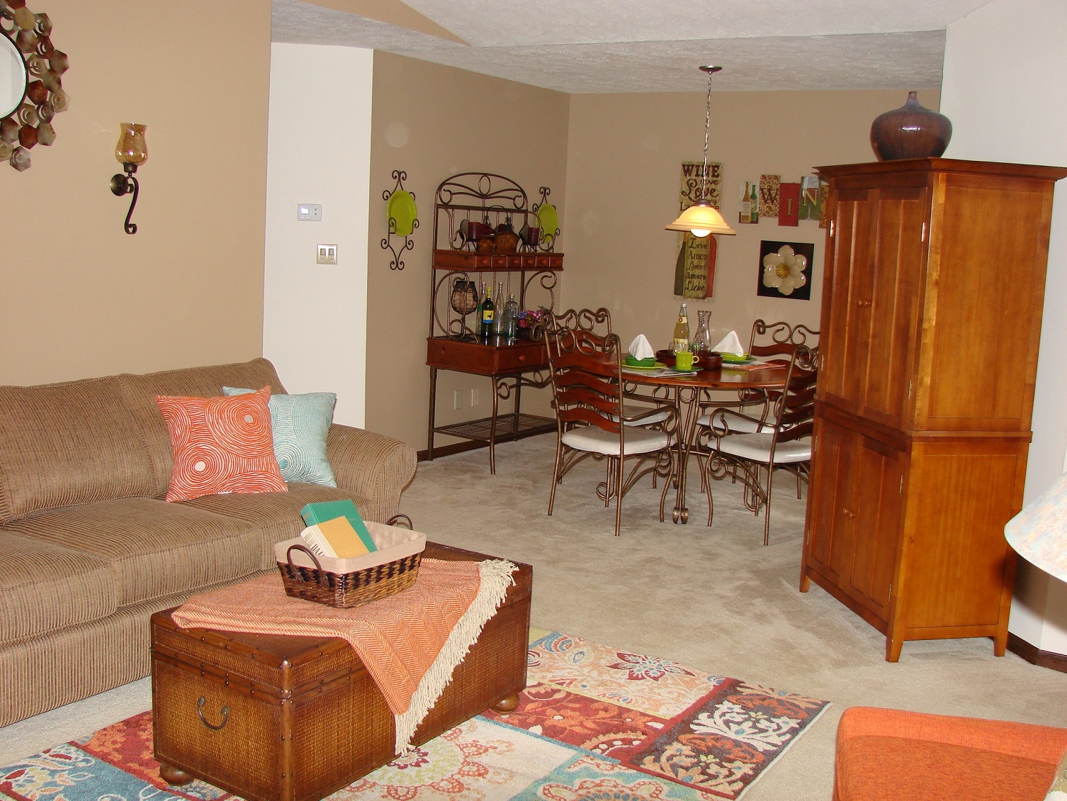 Sunblest Apartments Image 7