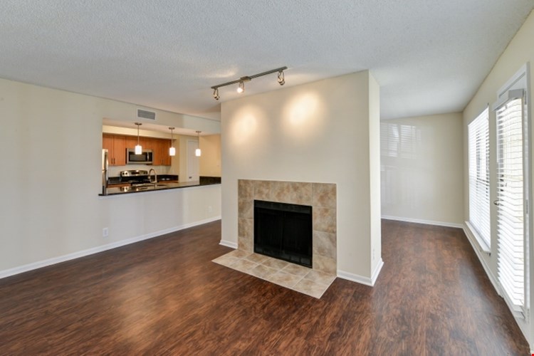 Windsor Oak Creek Image 11