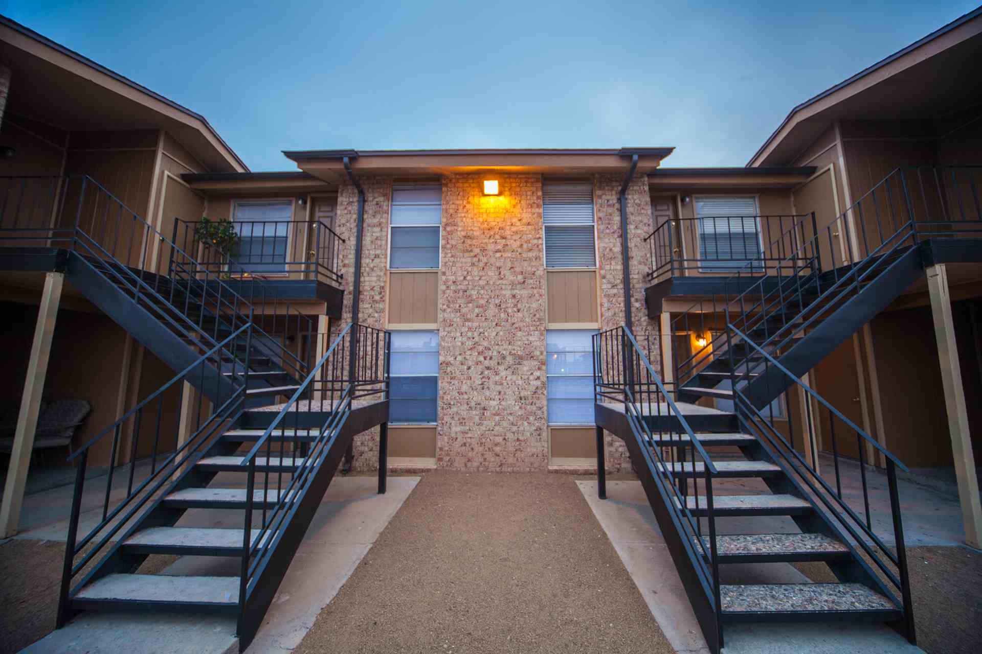 Las Gardenias Image 2