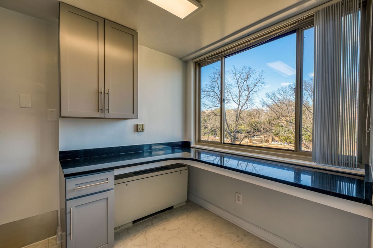 Meridian Towers Image 6