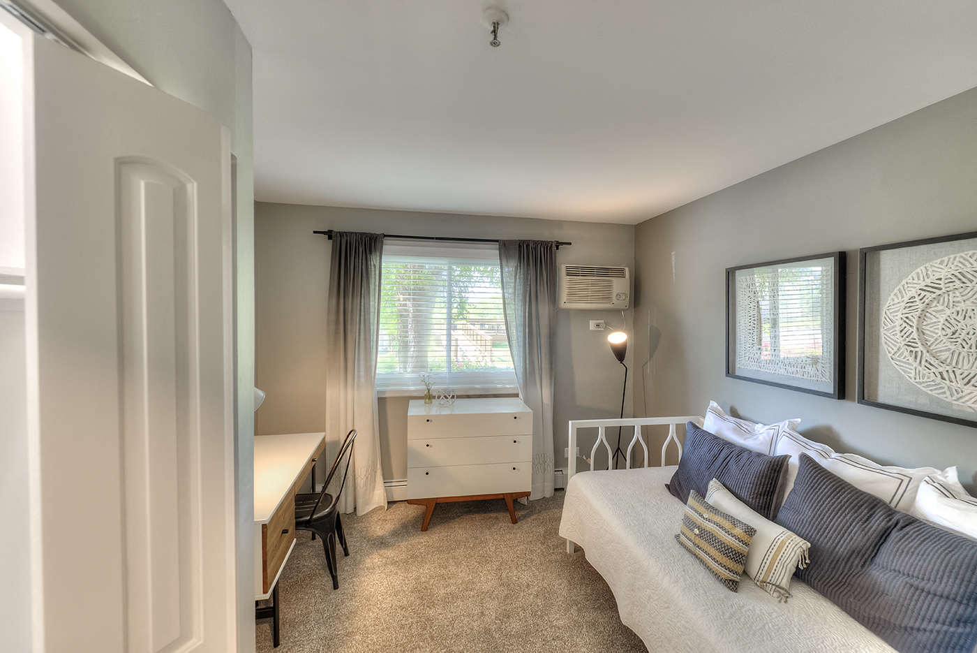 Eagle Creek Apartments Image 32