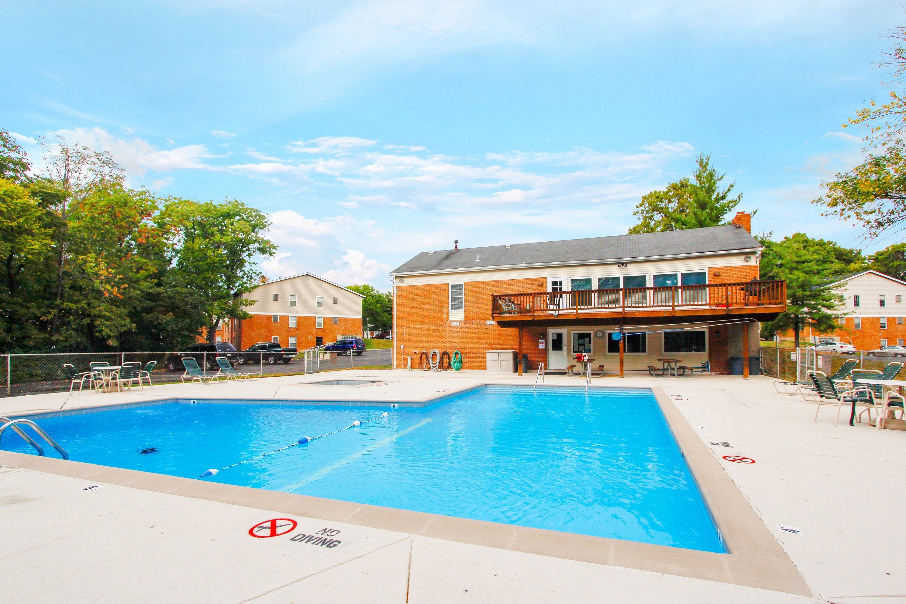 Greenmar Apartments Image 3