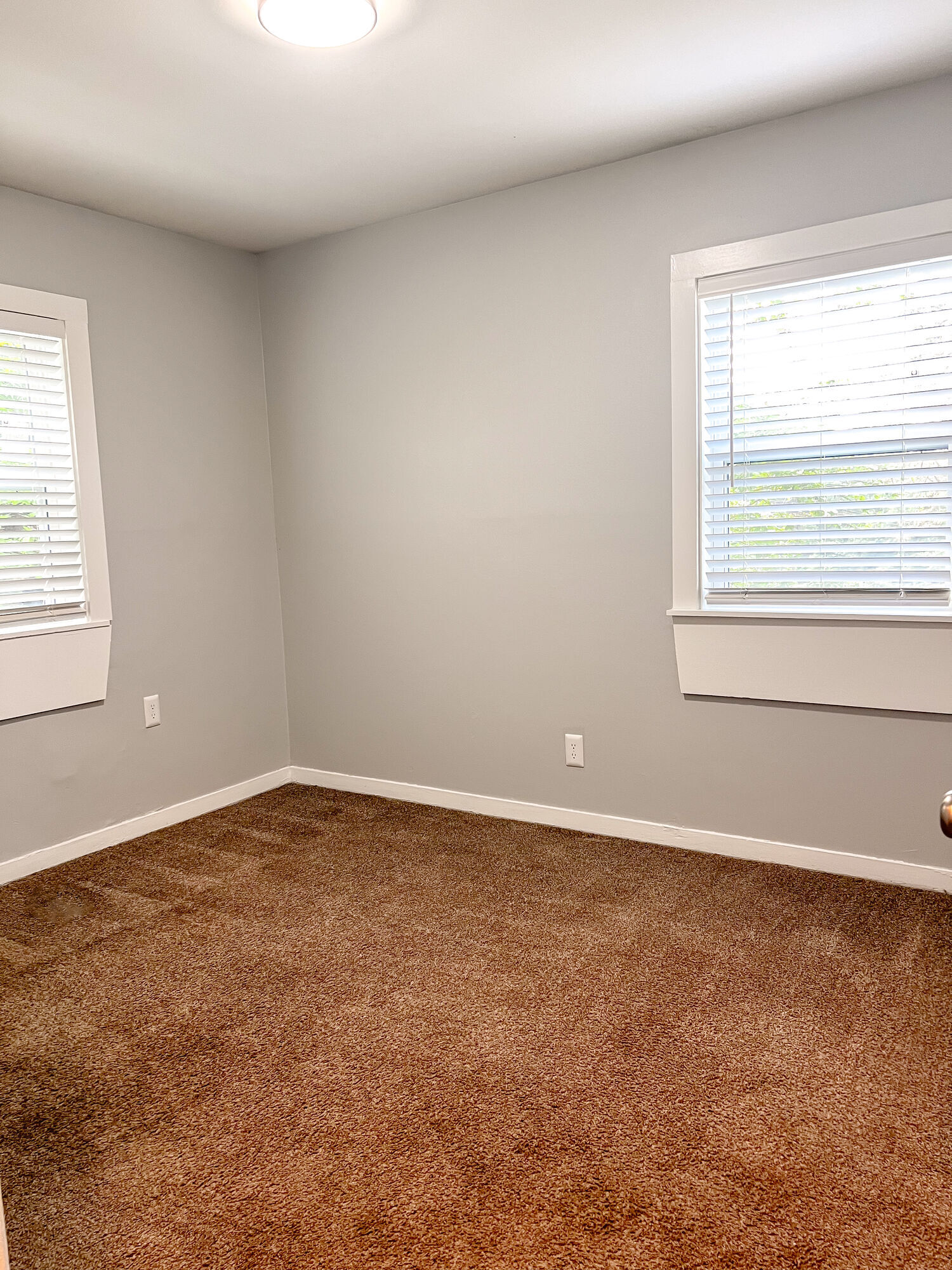 Ridgeside Flats Image 2