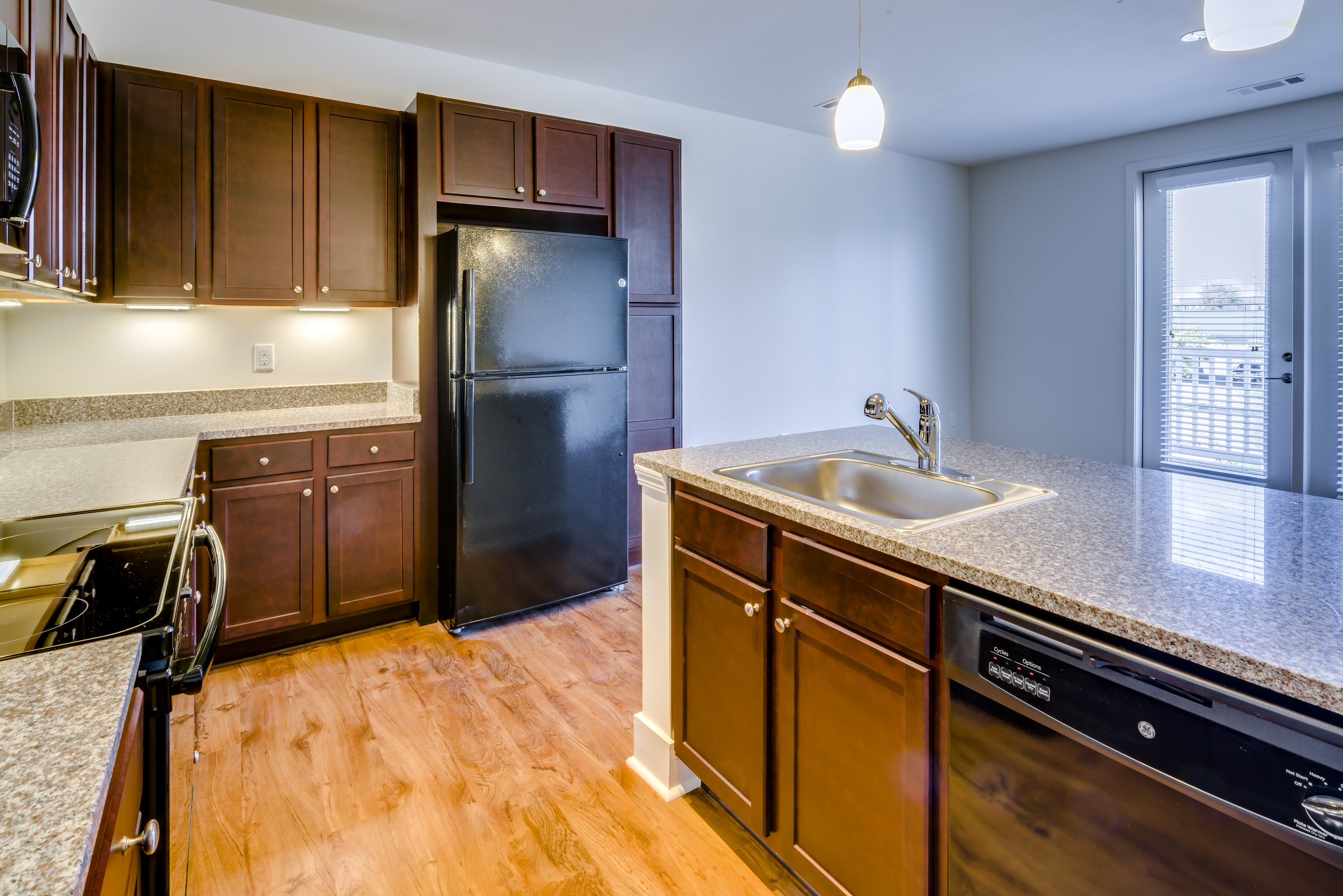 South Line Central Station Image 4