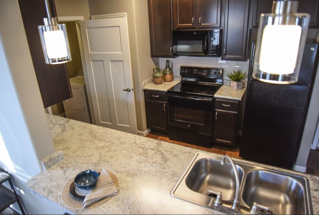 Raleigh House Image 2