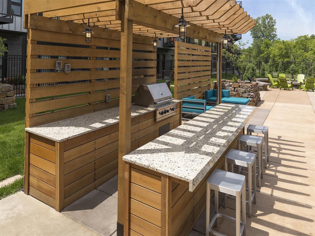 Be @ Axon Green Image 26