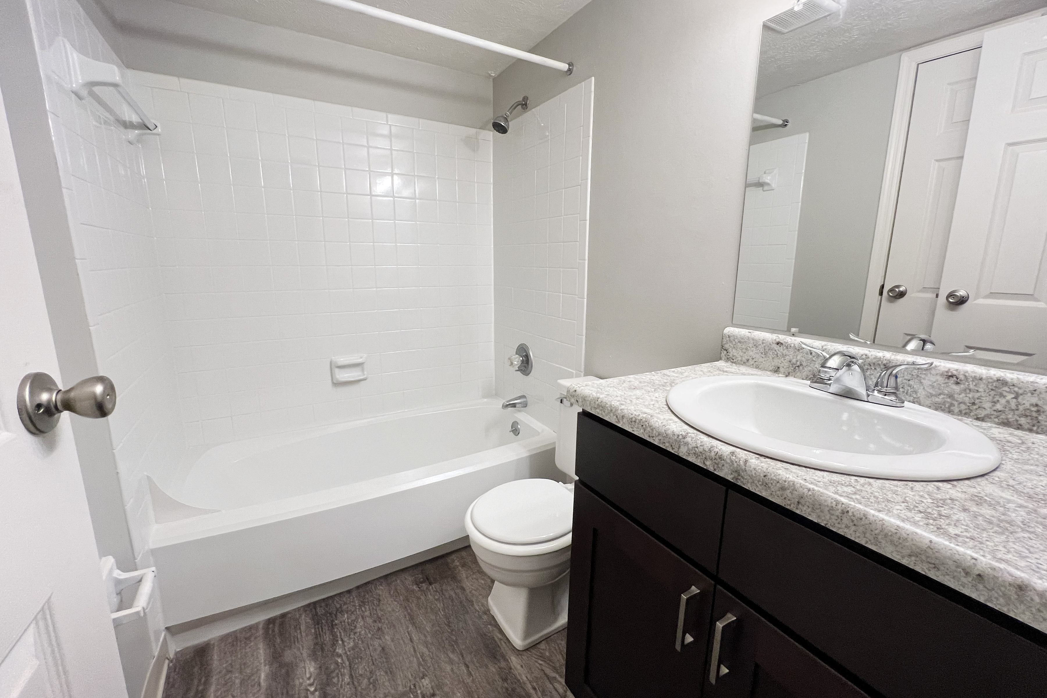 Crown Crossing Apartments Image 65