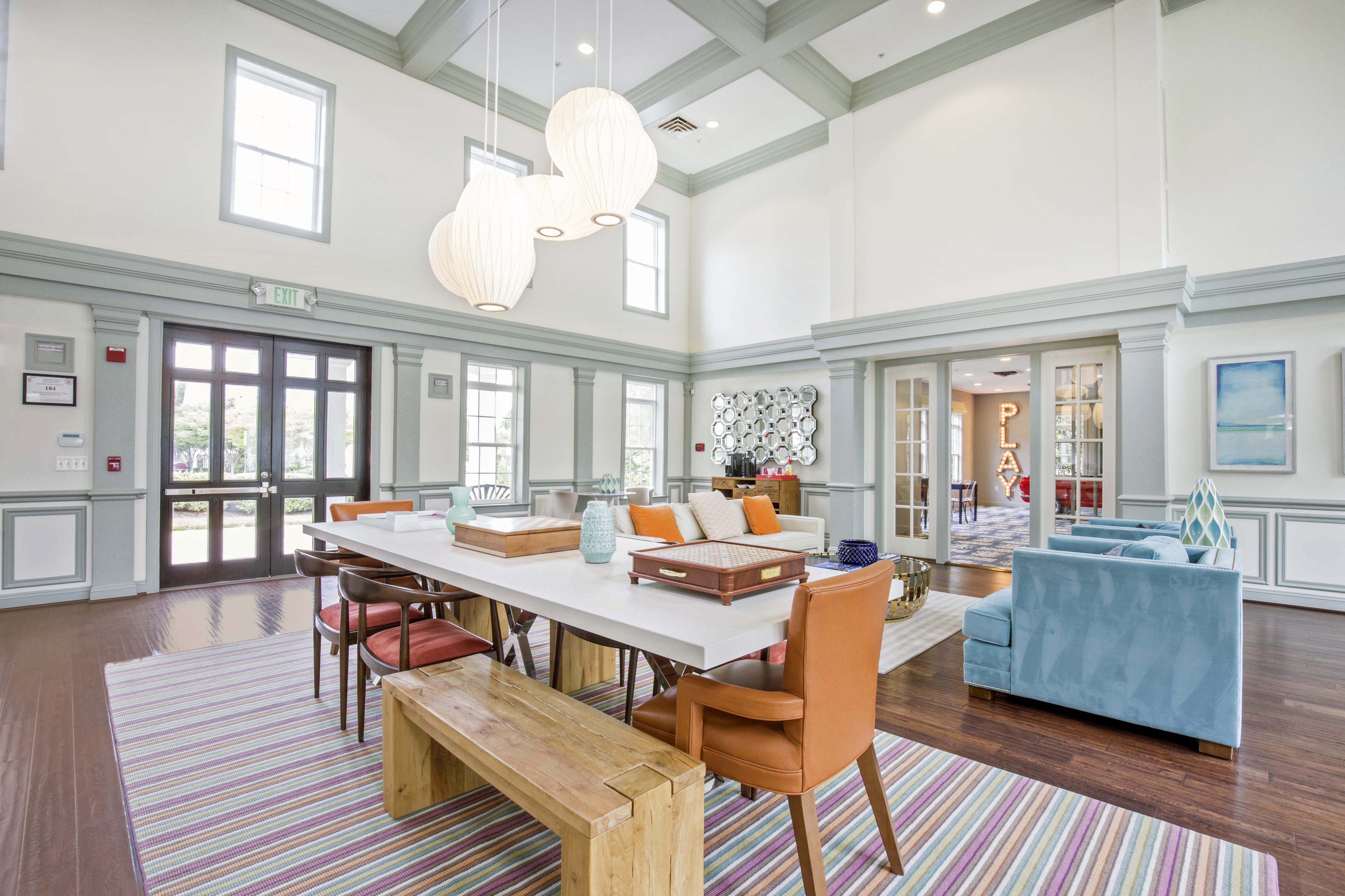 Belmont Station Apartments Image 3