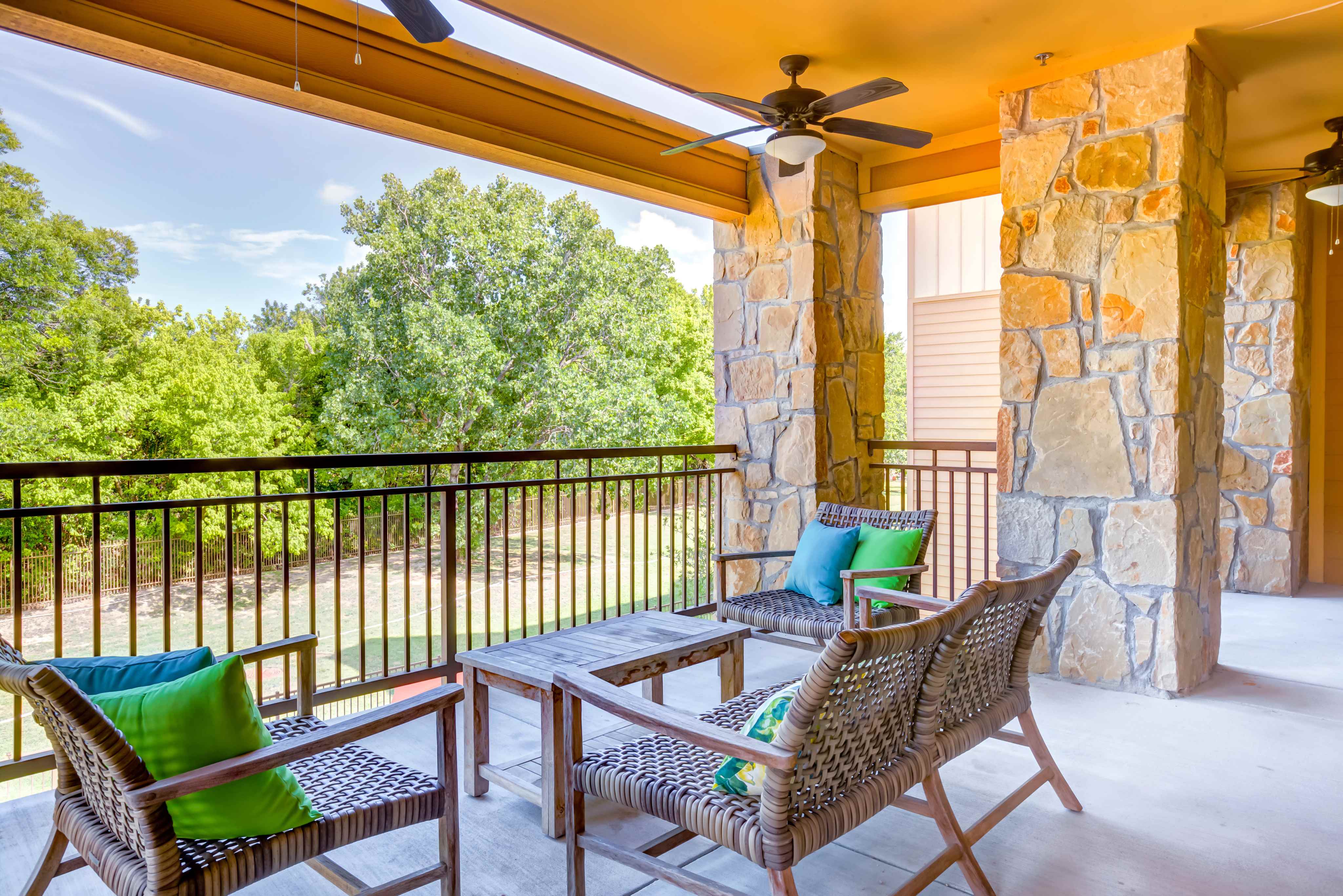 Waller Creekside Image 16