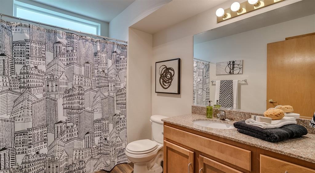 Canyon Bluffs Image 11