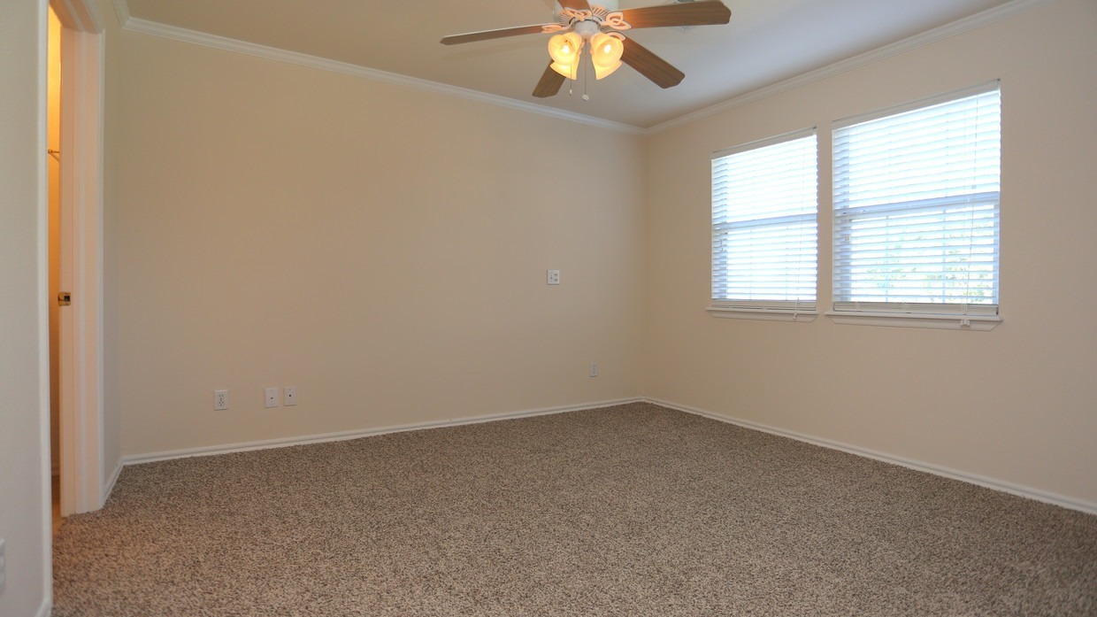 The Chesterfield Image 33