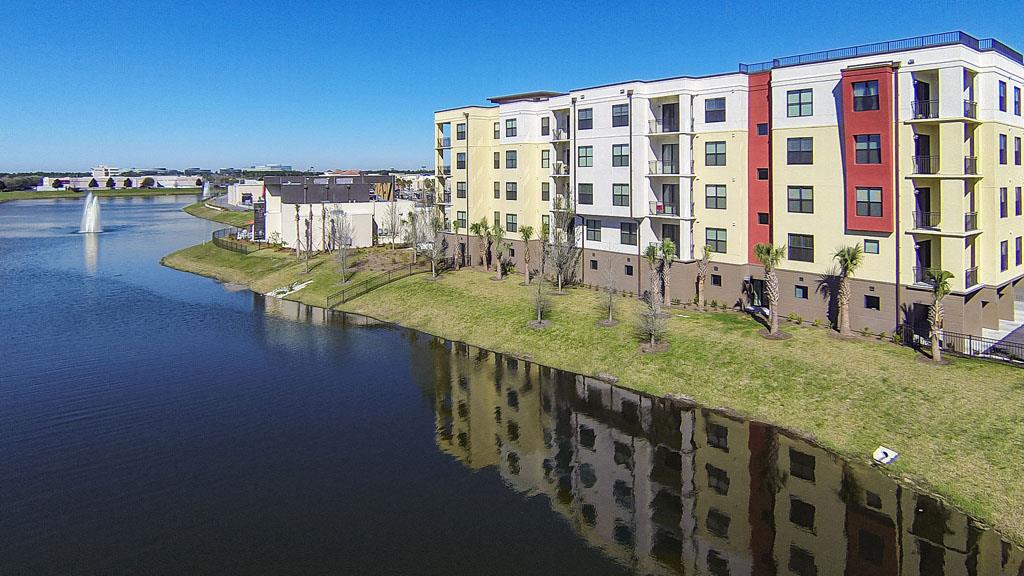 5 Thousand Town Image 4