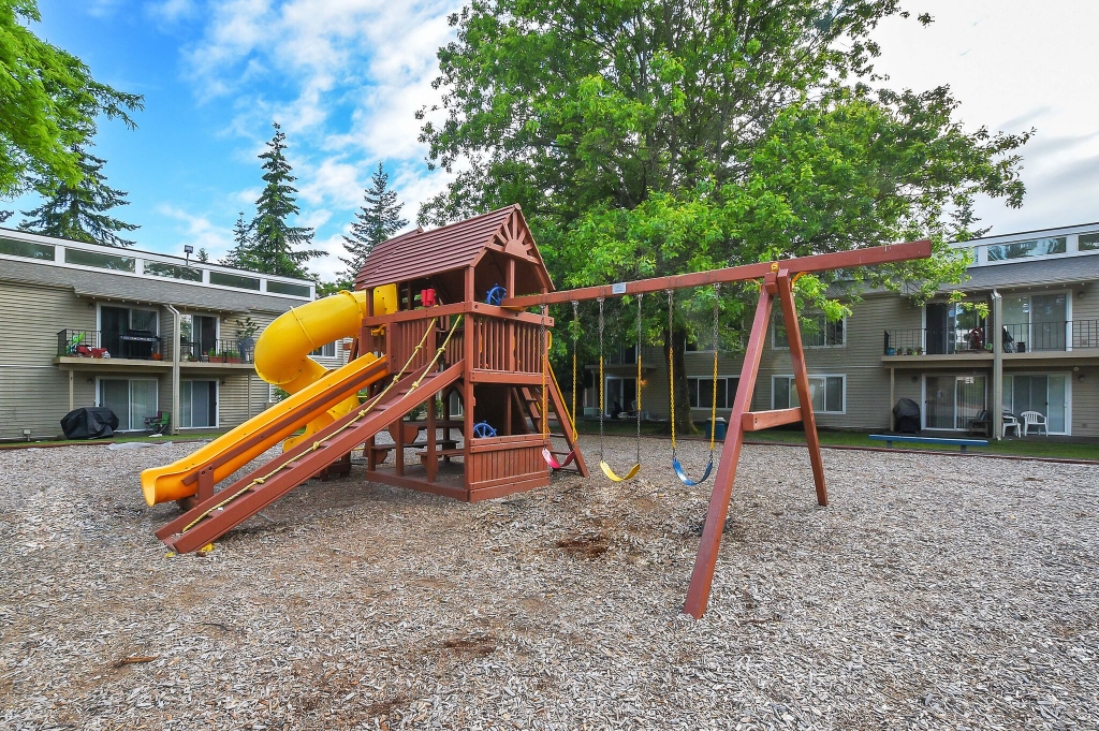 Lakeside Landing Apartments Image 6