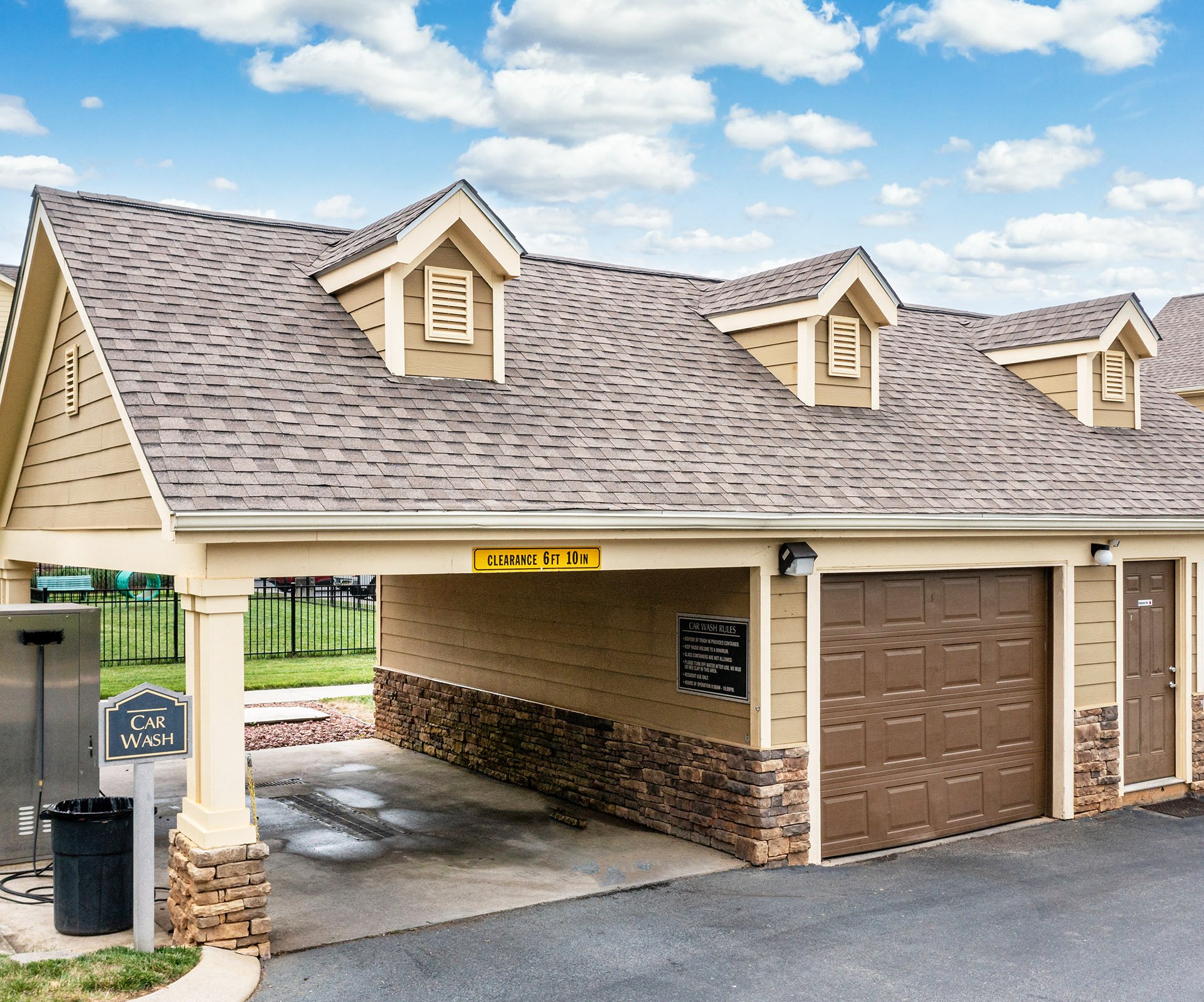 The Retreat at Spring Creek Apartments Image 27