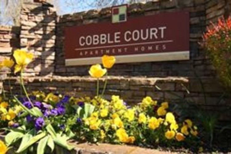 Cobble Court Image 1
