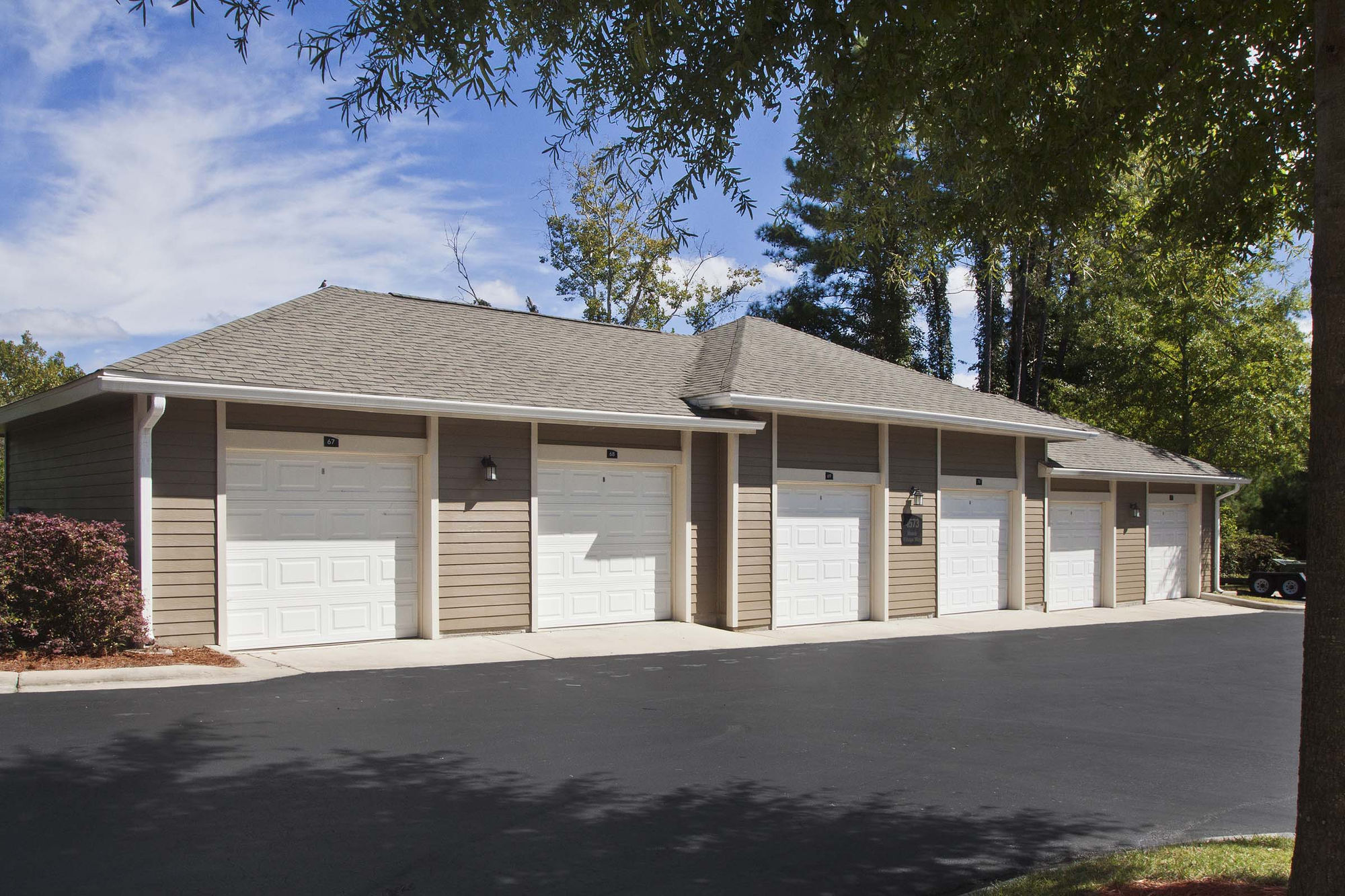 Camden Manor Park Image 36