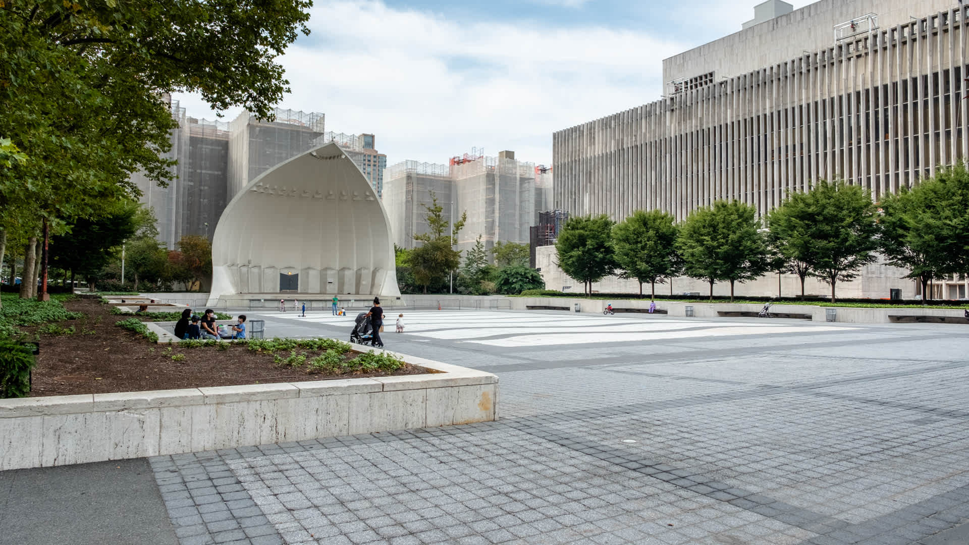 Parc Coliseum Image 38