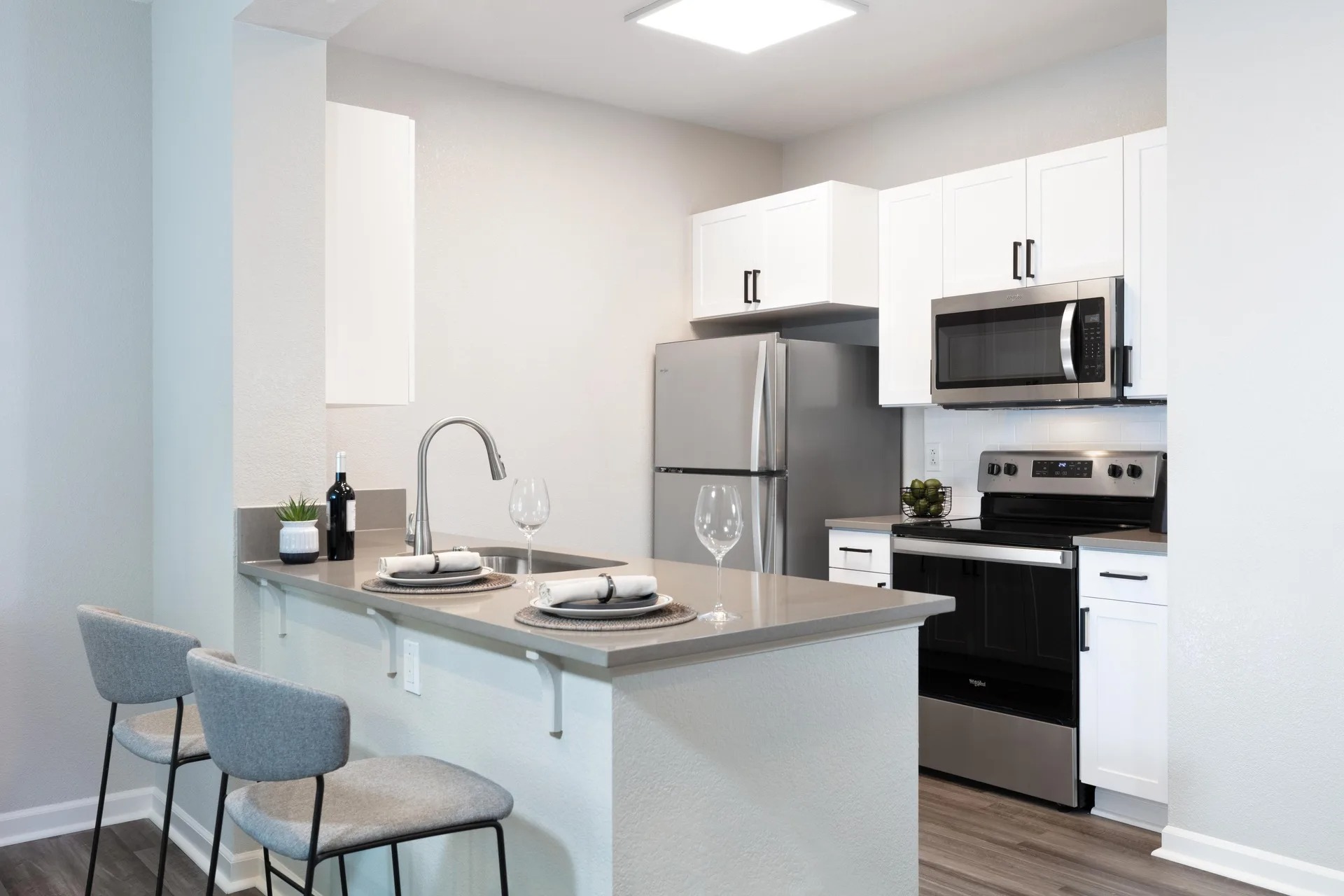 Bay House Emeryville  Image 9