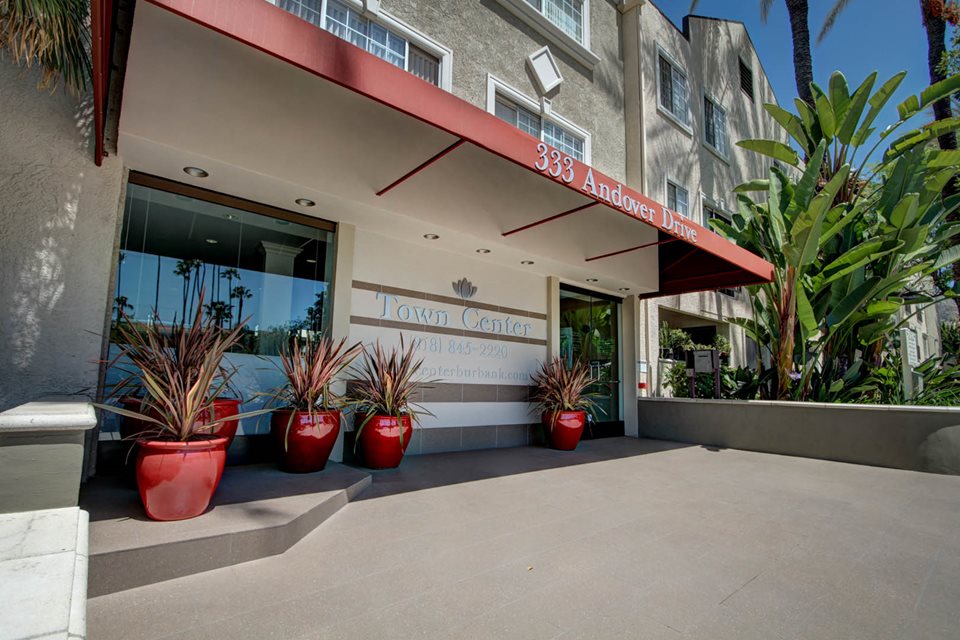 Town Center Image 18