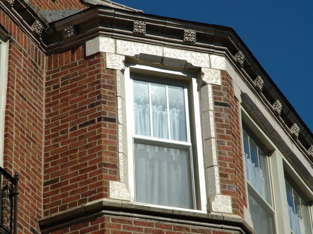 5034-5046 S Woodlawn Avenue Image 2