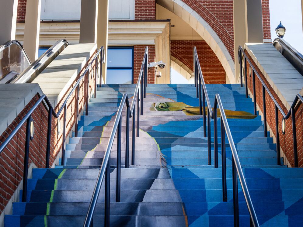 Walking distance to Annapolis Town Center