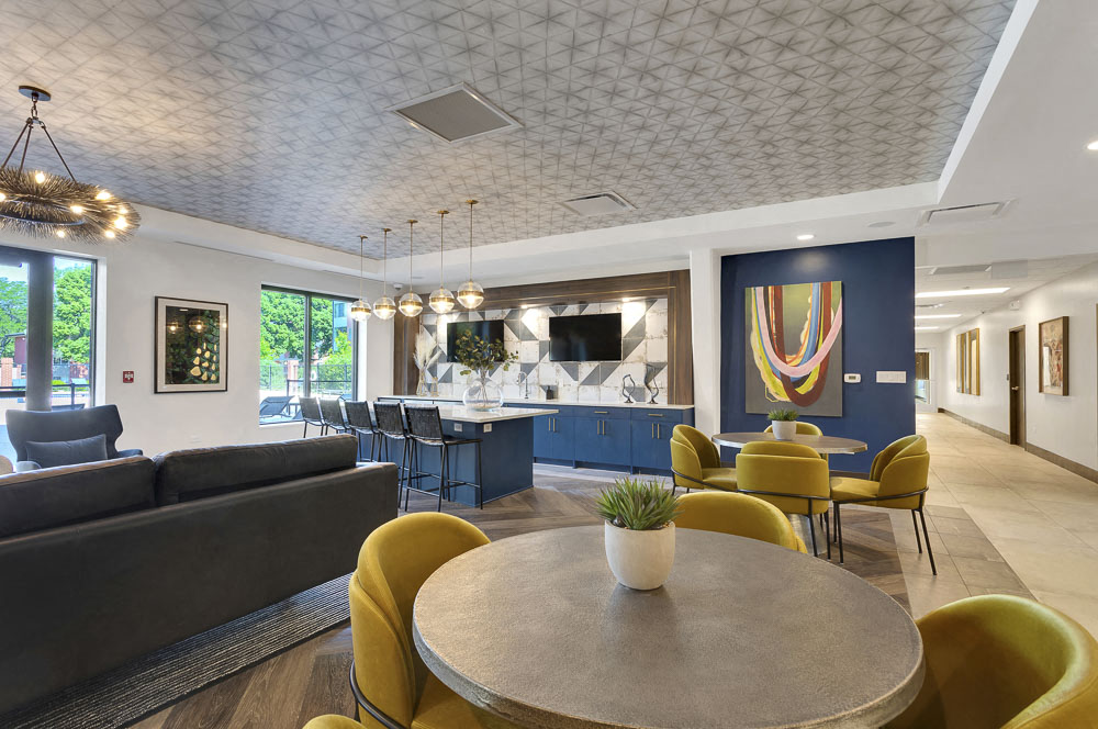 Colorado Station Image 21