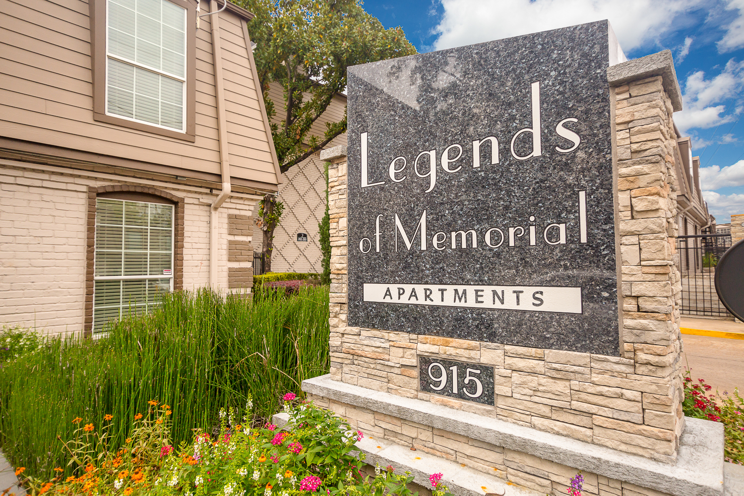 The Legends of Memorial Image 7