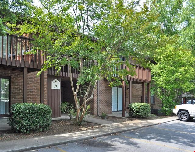 Birchwood Apartments Image 1