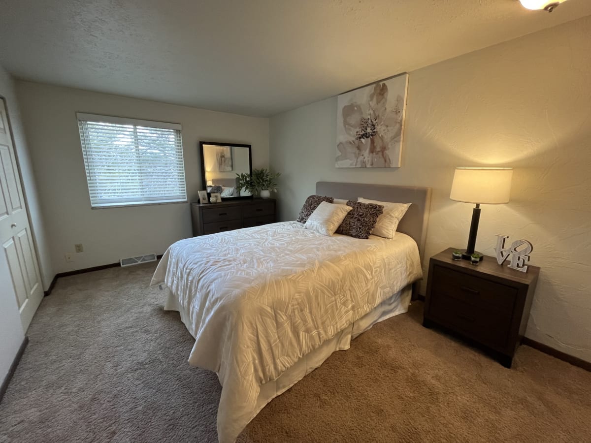 Holiday Park Apartments & Townhomes Image 14