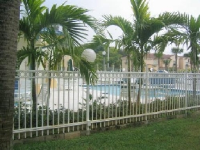 Deer Creek Racquet Club Image 4