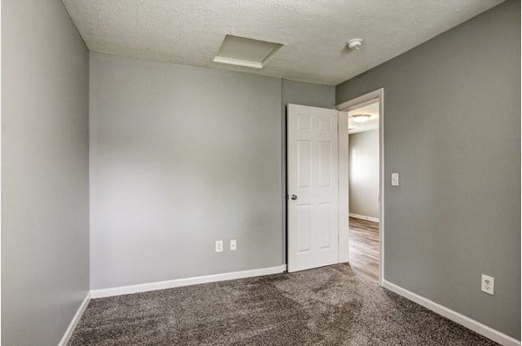 Lincoln Crossings Image 7