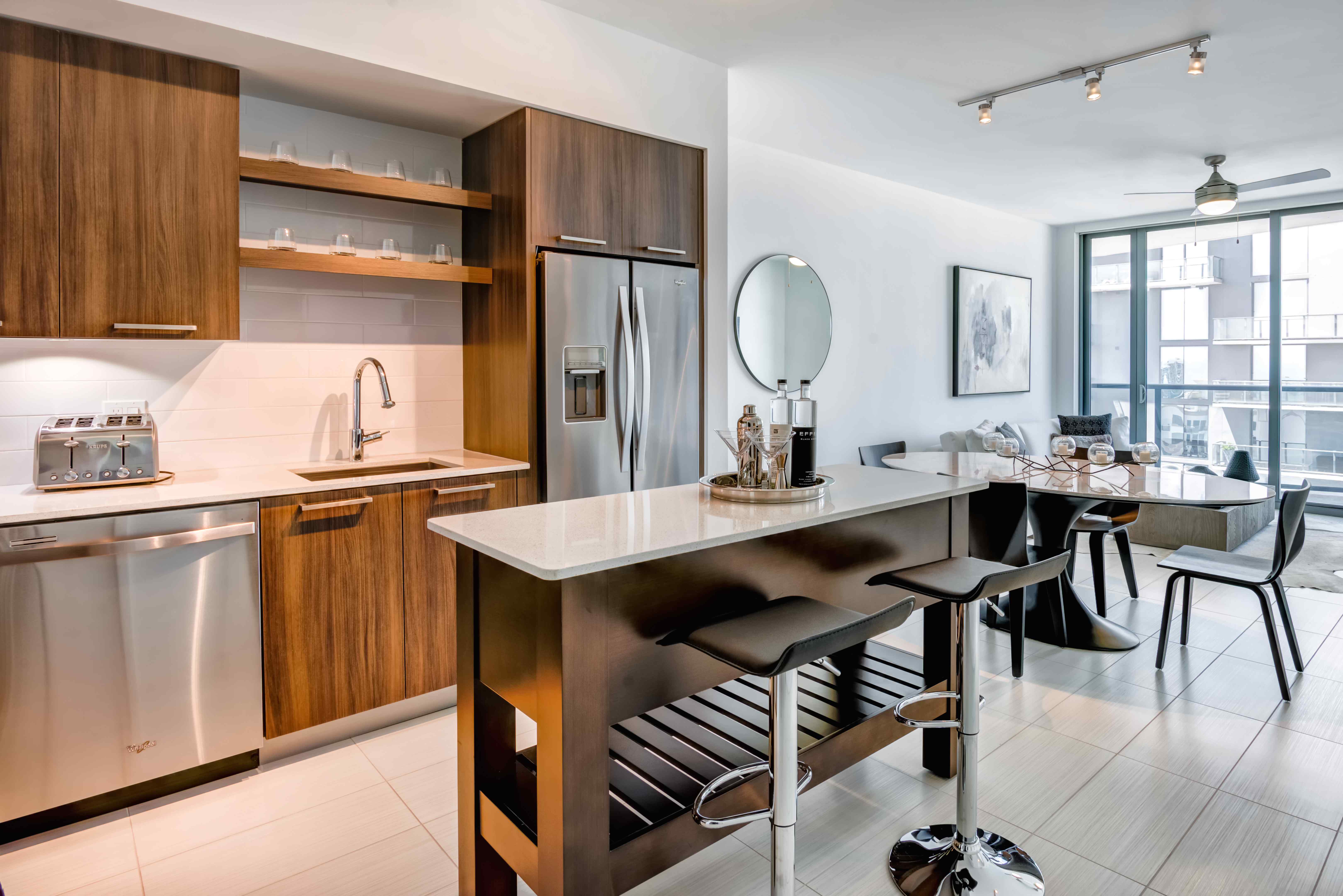 Solitair Brickell Image 1