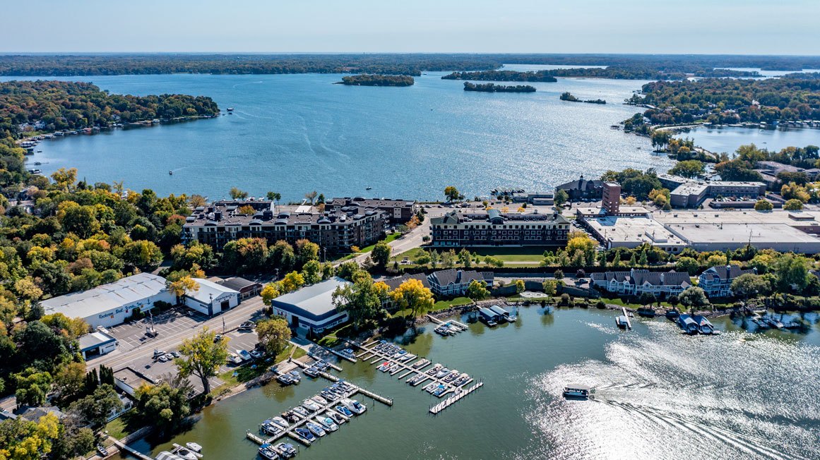 The Mist on Lake Minnetonka Image 19