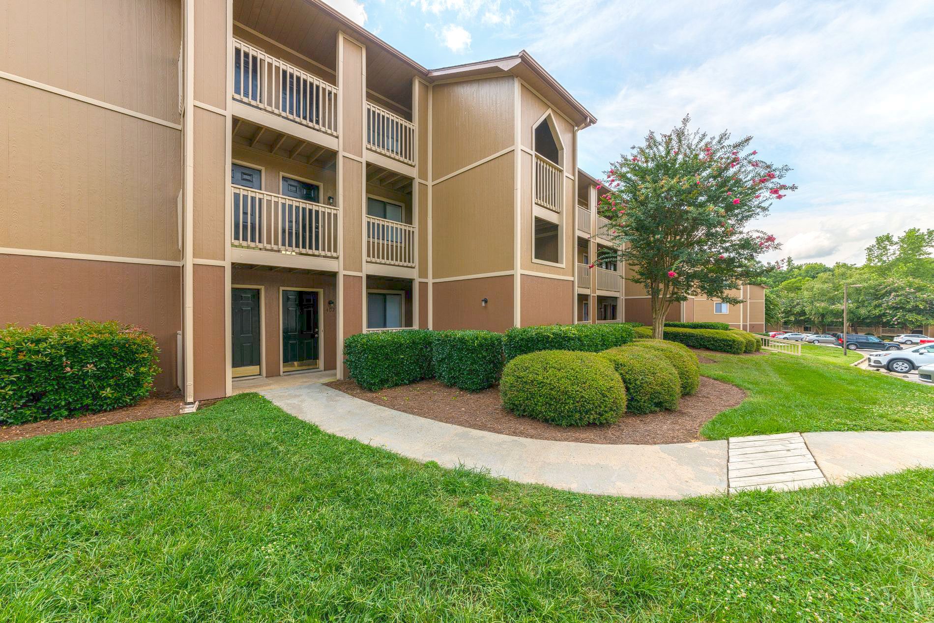 Waters Edge Image 11