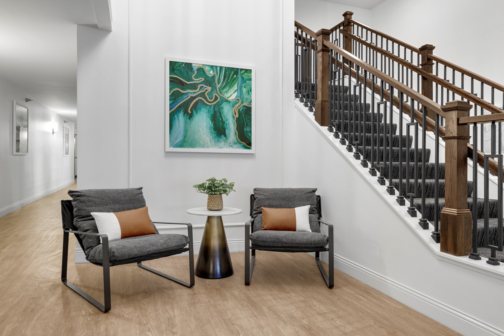 Creekside Apartments Image 37