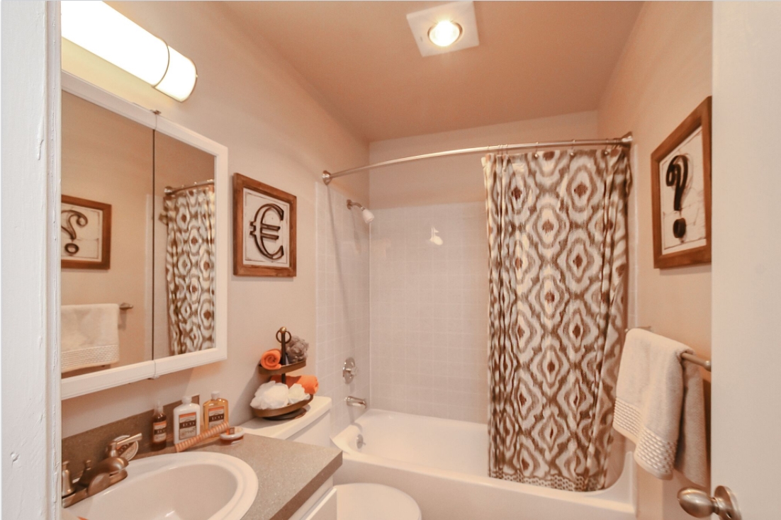 Lakeside Landing Apartments Image 22