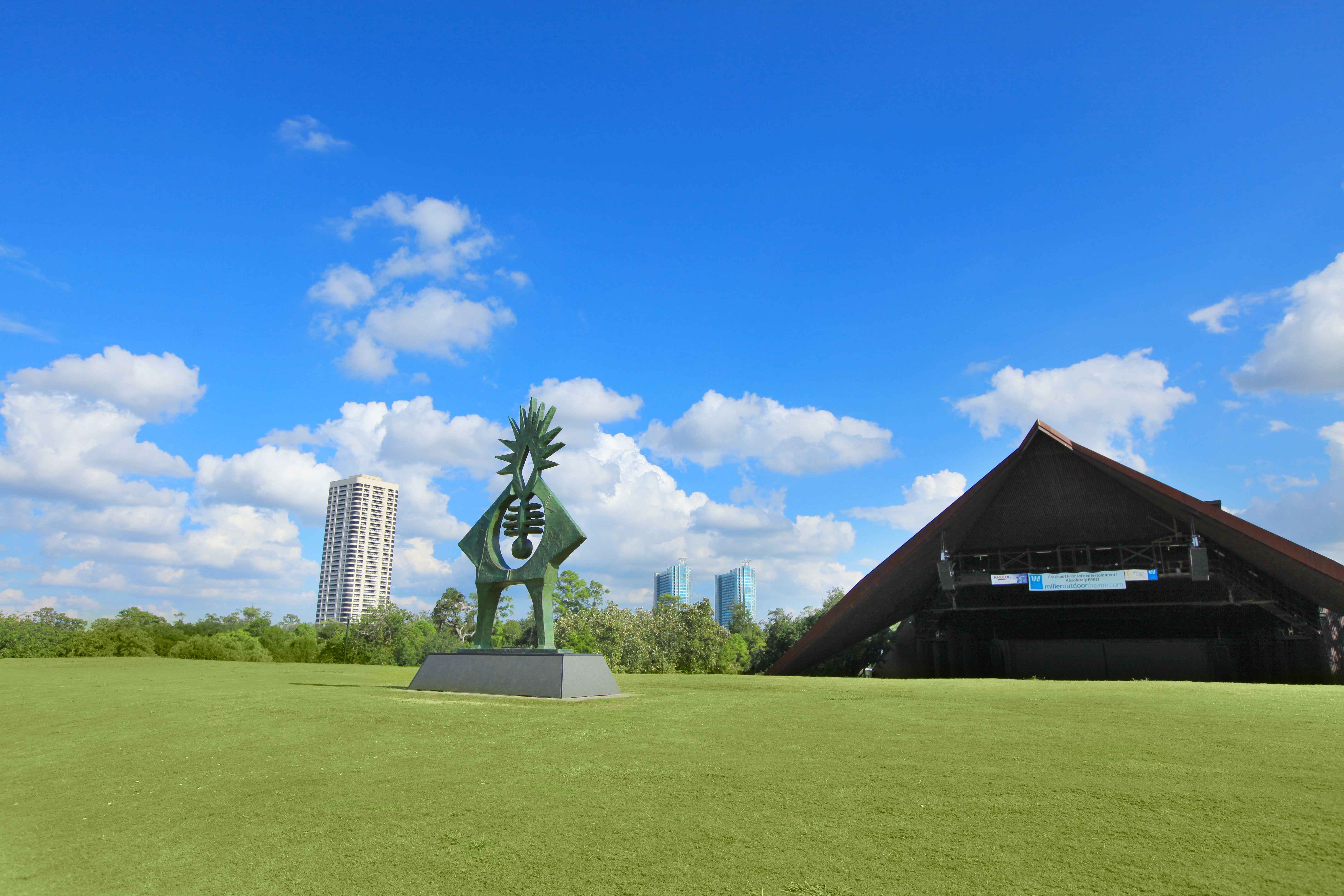The Plaza Museum District Image 6