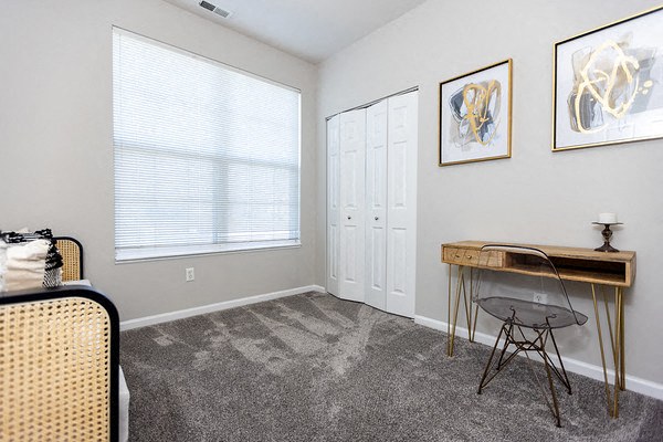 Prairie Point Apartments Image 12