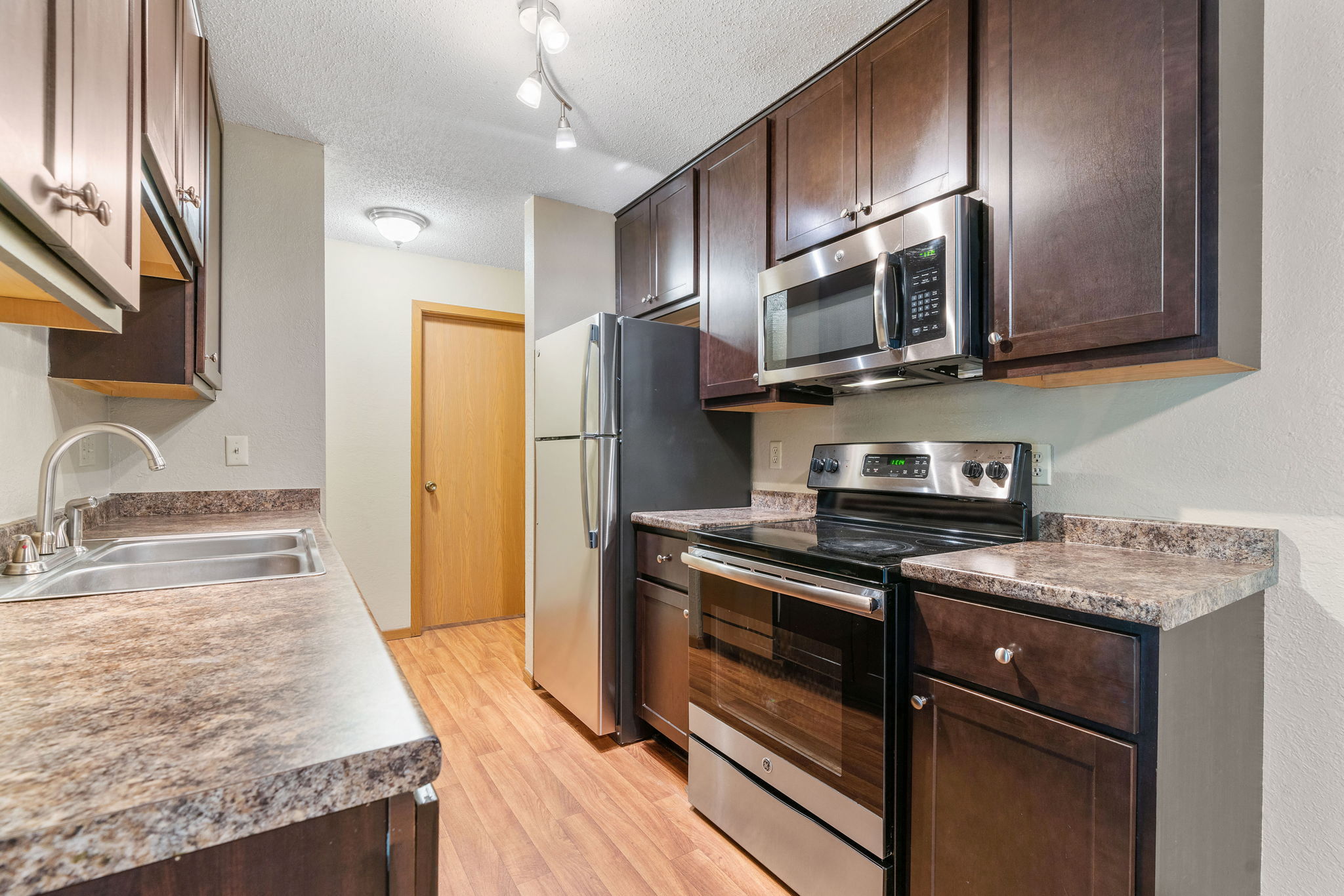 Westwind Apartments Image 11