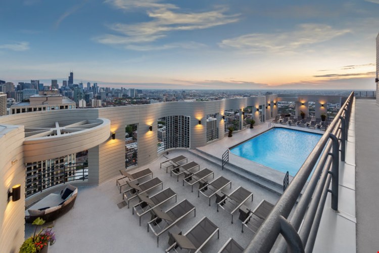 Eugenie Terrace on the Park Image 1